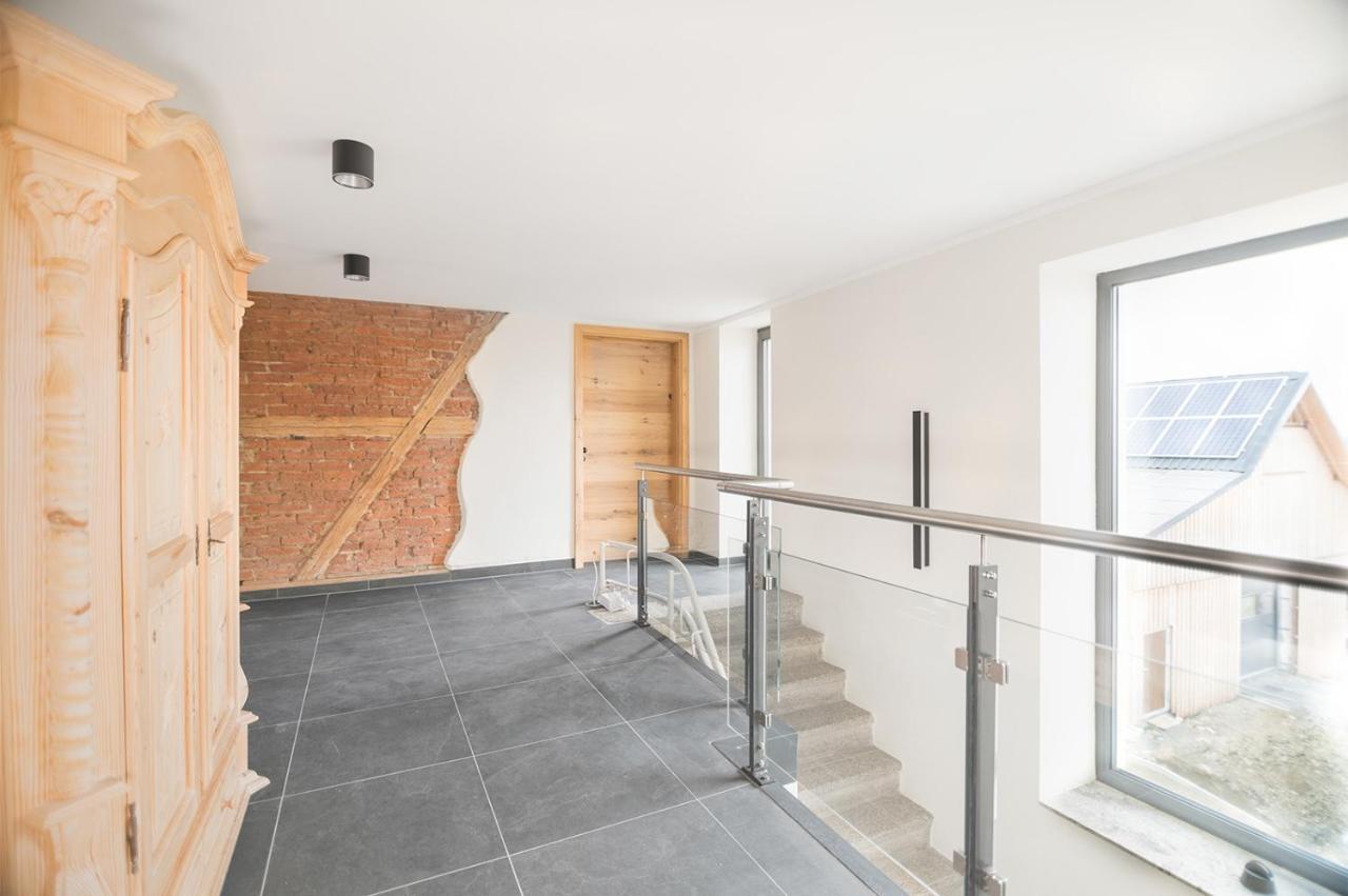 Chalet-Ferienwohnung Schlossblick, 51 Qm, Wellness/Fitness/Sauna - Bergroedelhof Feilitzsch Bagian luar foto
